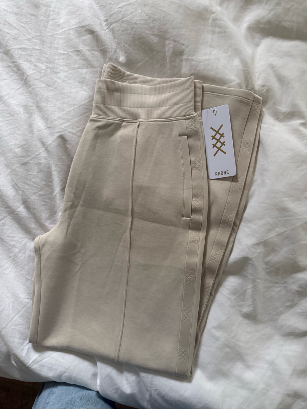 NWT Rhone Dreamglow Coordinating High Rise Wide Leg Trouser Pants (size M) - Picture 5 of 6